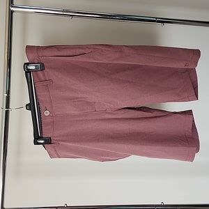 7 Diamonds Dynamic Performance Short 40" waist, reddish, pinkish, purplish.